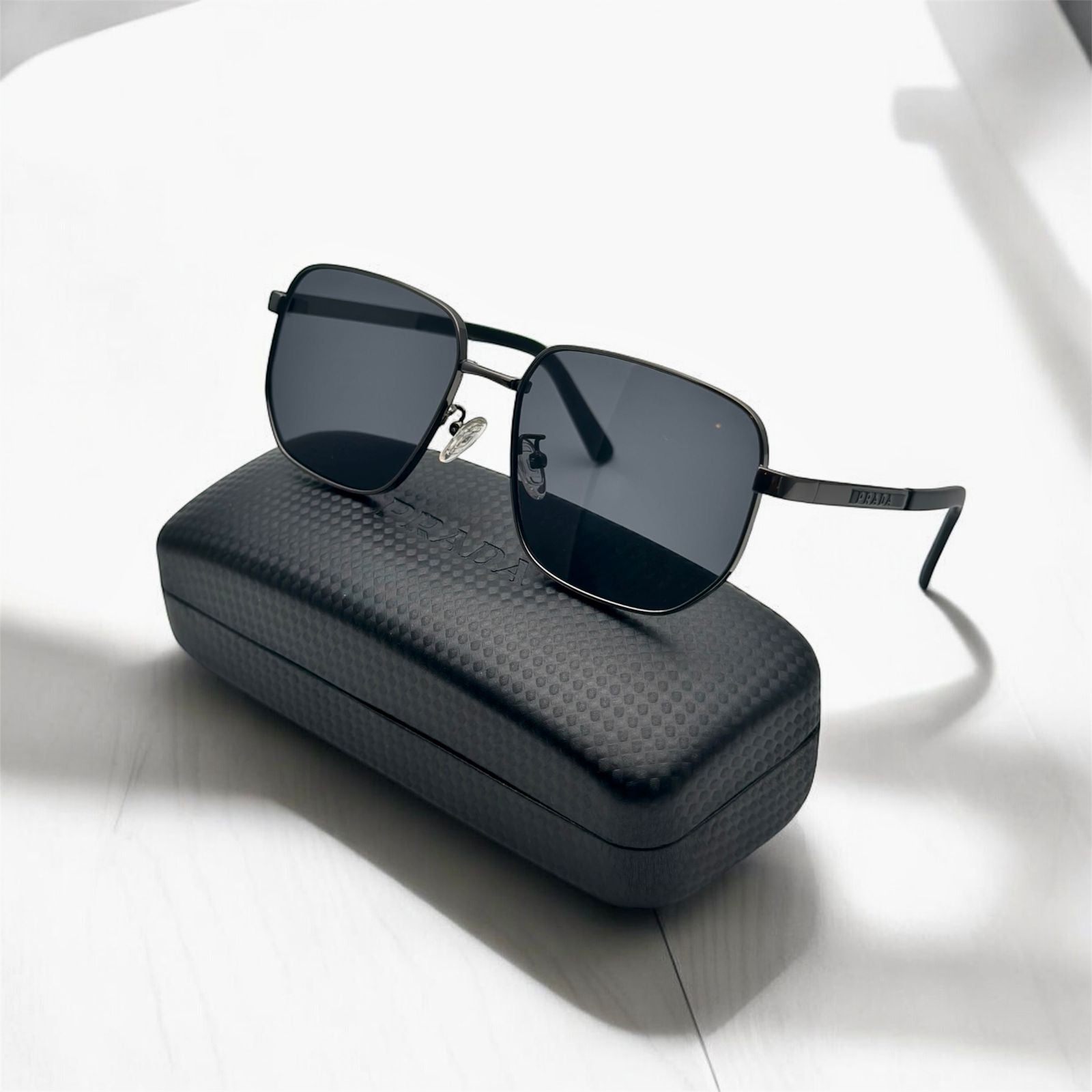 GAFA UNISEX PRADA 1
